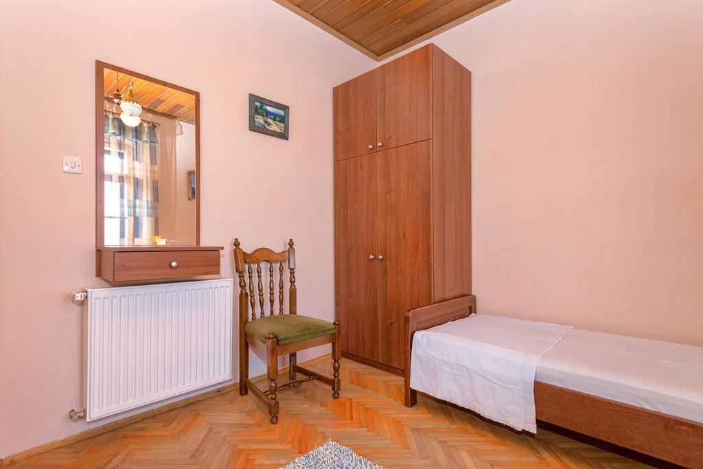 Holiday Home Leonida 耶尔萨 外观 照片