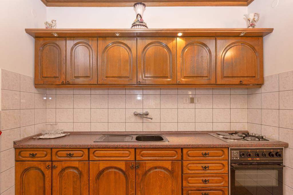 Holiday Home Leonida 耶尔萨 外观 照片