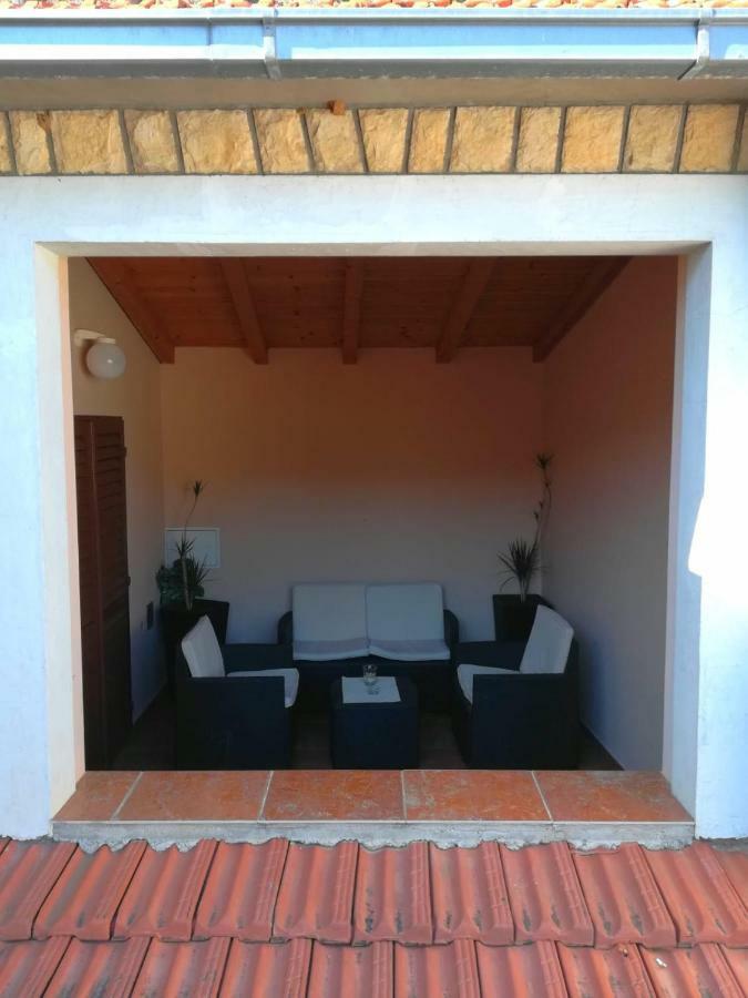 Holiday Home Leonida 耶尔萨 外观 照片