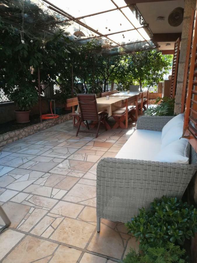 Holiday Home Leonida 耶尔萨 外观 照片