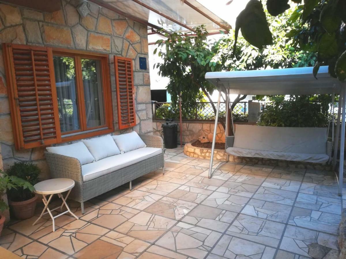 Holiday Home Leonida 耶尔萨 外观 照片